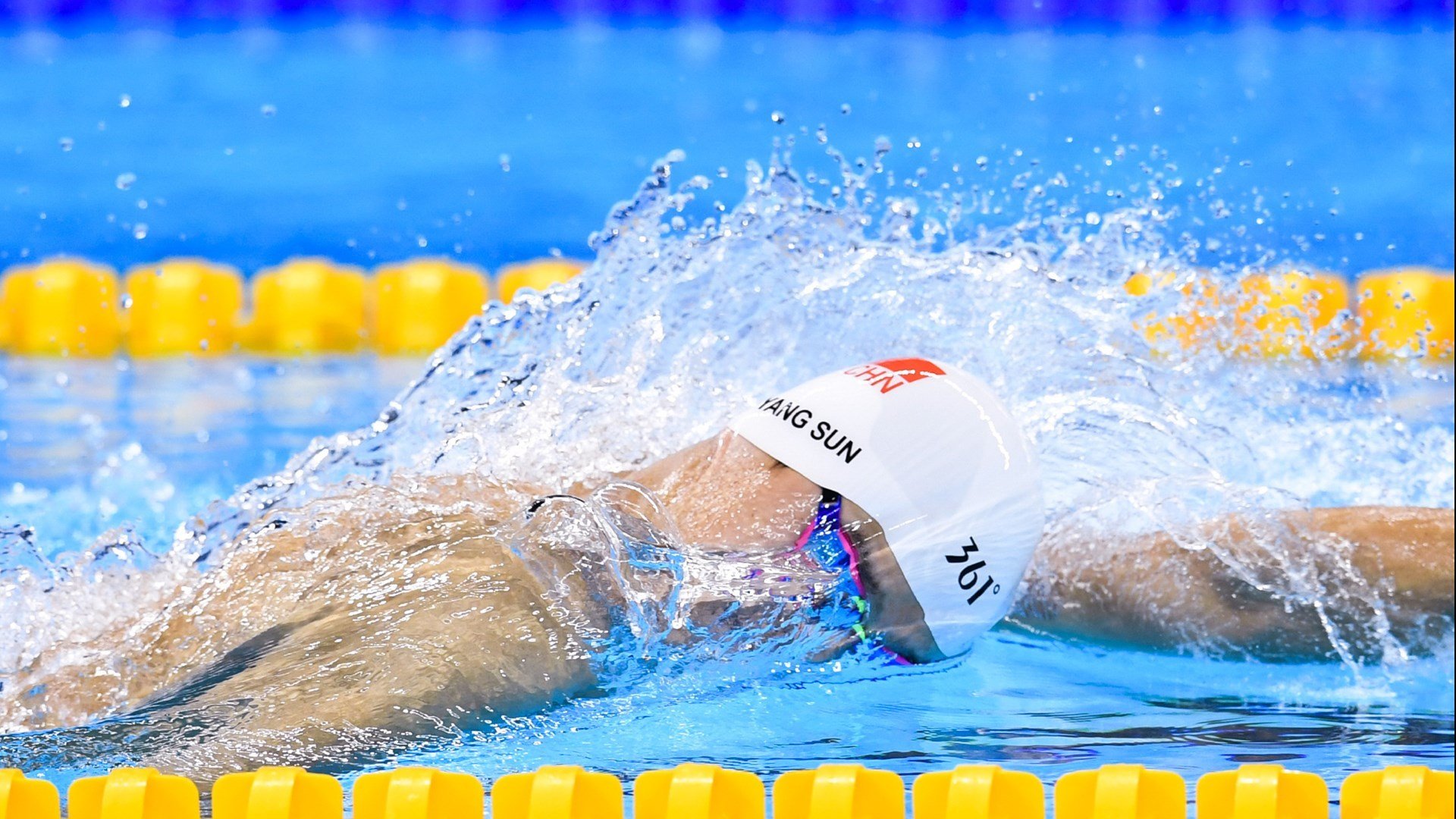 王牌队球队精神面貌焕然一新，王牌队队呼