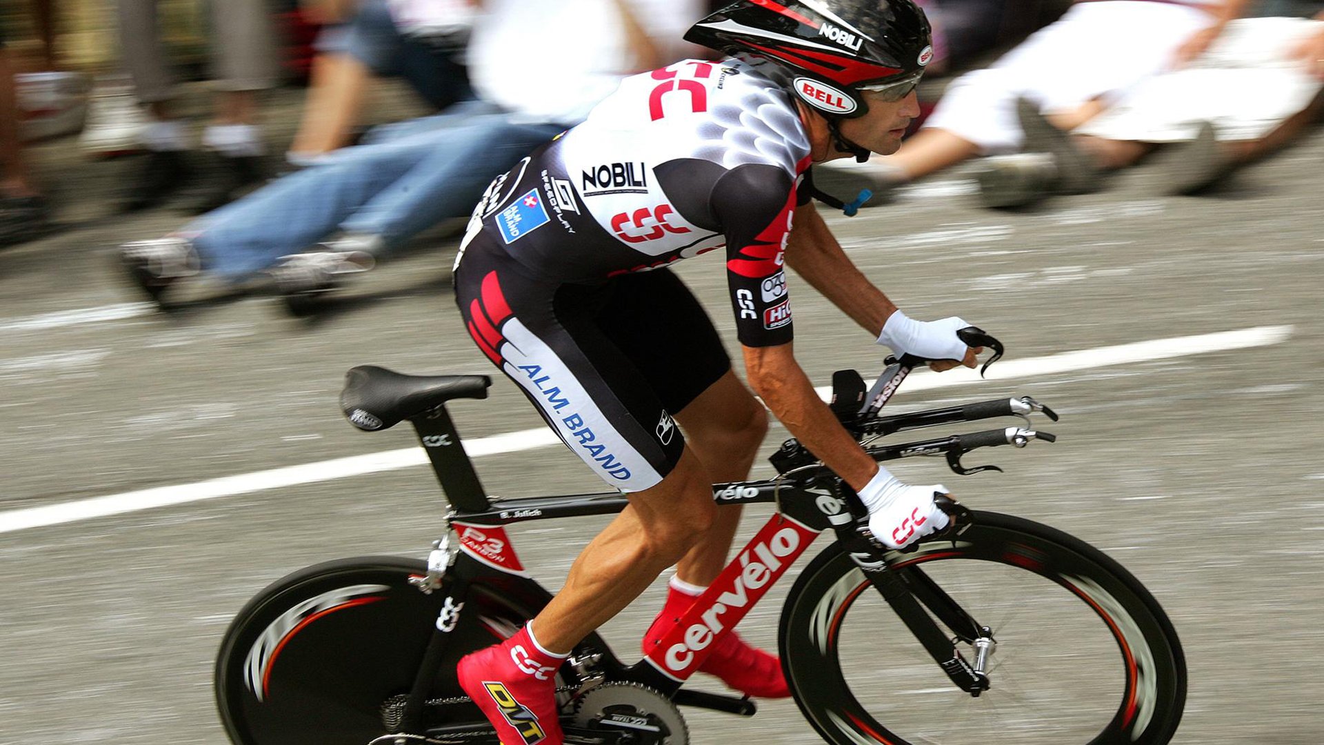 jiuyou.com-西甲盛况空前：那一脚定格历史，西甲全胜夺冠